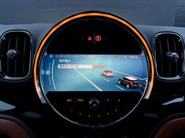 ＭＩＮＩ クーパーＤクロスオーバーオール４エッセンシャルトリム　純正ナビ　バックカメラ　ＬＥＤヘッドライト　オートライト　フロントフォグランプ　ユニオンジャックテールランプ　オートワイパー　電動リアゲート　ＥＴＣ２．０車載器　純正１８インチホイール　シートヒーター（35枚目）