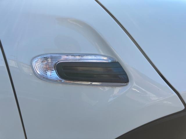 ＭＩＮＩ クーパー　ナビ　リアカメラ　ＬＥＤヘッドライト　純正１５インチホイール　リアカメラ　オートライト　オートワイパー　ＰＤＣセンサー　前車追従クルーズコントロール　衝突被害軽減ブレーキ　パーキングアシスト（13枚目）