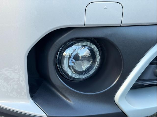 ＭＩＮＩ クーパーＤ　クロスオーバーオール４ハイランドＥＤ　ナビゲーション　ＡｐｐｌｅＣａｒｐｌａｙ　リアカメラ　ＬＥＤヘッドライト　オートライト　ユニオンジャックテールランプ　フロントフォグランプ　オートワイパー　純正１８インチホイール　ＥＴＣ２．０車載器（13枚目）