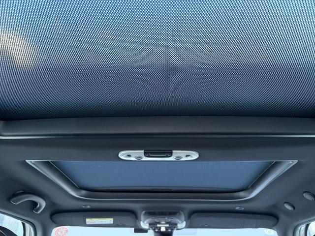 ＭＩＮＩ クーパーＤ　クロスオーバーオール４ハイランドＥＤ　ナビゲーション　ＡｐｐｌｅＣａｒｐｌａｙ　リアカメラ　ＬＥＤヘッドライト　オートライト　ユニオンジャックテールランプ　フロントフォグランプ　オートワイパー　純正１８インチホイール　ＥＴＣ２．０車載器（26枚目）
