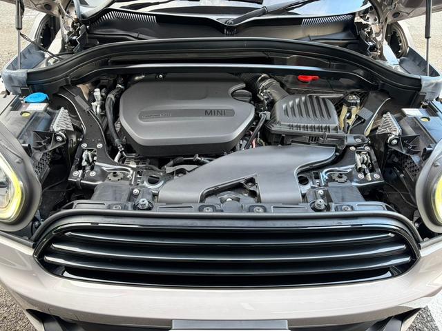 ＭＩＮＩ クーパーＤ　クロスオーバーオール４ハイランドＥＤ　ナビゲーション　ＡｐｐｌｅＣａｒｐｌａｙ　リアカメラ　ＬＥＤヘッドライト　オートライト　ユニオンジャックテールランプ　フロントフォグランプ　オートワイパー　純正１８インチホイール　ＥＴＣ２．０車載器（49枚目）