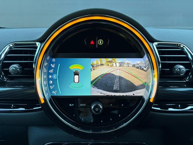 ＭＩＮＩ ジョンクーパーワークス　クラブマン　ナビ　リアカメラ　ＬＥＤヘッドライト　前車追従クルーズコントロール　衝突被害軽減ブレーキ　純正１９インチホイール　オートライト　オートワイパー　パドルシフト（36枚目）