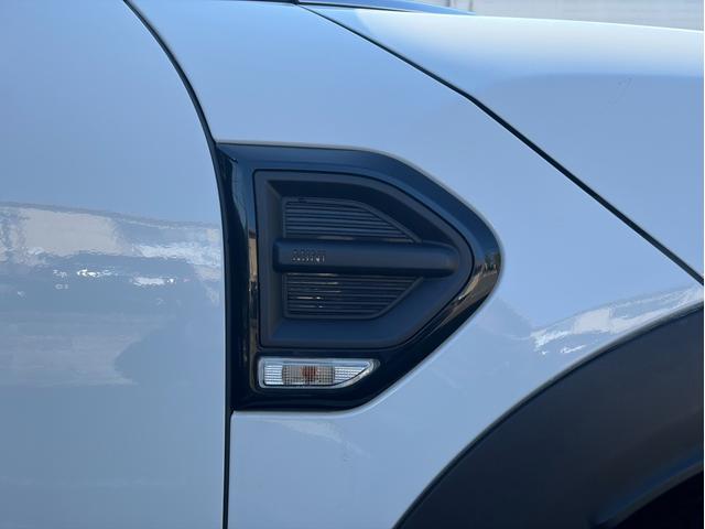 MINI クーパーD クロスオーバー オール4 ナビ リアカメラ LEDヘッドライト 純正18インチホイール PDCセンサー ETC 前車追従クルーズコントロール 衝突被害軽減ブレーキ オートライト オートワイパー シートヒーター(14枚目)