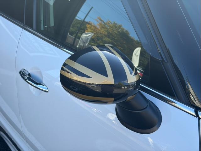 MINI クーパーD クロスオーバー オール4 ナビ リアカメラ LEDヘッドライト 純正18インチホイール PDCセンサー ETC 前車追従クルーズコントロール 衝突被害軽減ブレーキ オートライト オートワイパー シートヒーター(15枚目)