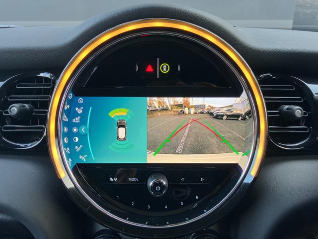 MINI クーパーD ナビゲーション リアカメラ LEDライト 前車追従クルーズコントロール 衝突被害軽減ブレーキ 純正16インチホイール オートライト オートワイパー デジタルメーター シートヒーター 電動パーキング(33枚目)