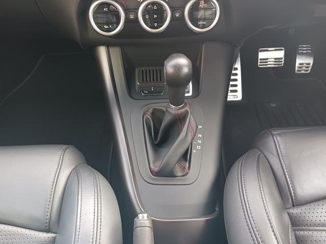 ジュリエッタ ヴェローチェ ブラックレザーシート・ブラックアルミホイール・ドラレコ・ナビ・テレビ・バックカメラ・キーレススペアキー(17枚目)