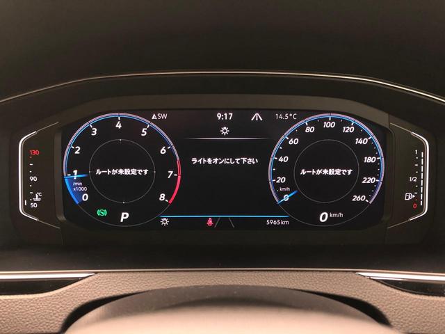 パサート ＴＳＩエレガンスアドバンス　ＤｉｓｃｏｖｅｒＰｒｏ　地デジチューナー（フルセグ）　ＥＴＣ　ＬＥＤヘッドライト　アルミホイール　アダプティブクルーズコントロール　スマートエントリー＆スタートシステム　障害物センサー　本革シート（5枚目）