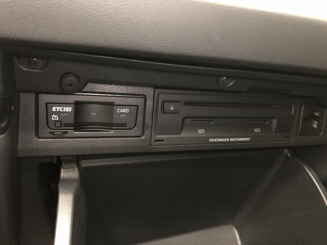 ポロ TSIコンフォートラインリミテッド LEDヘッドライト(オートハイコントロール機能、LEDポジションランプ付き) リヤビューカメラ ETC2.0対応車載器 スマートエントリー&スタートシステム 185/65R15(6枚目)