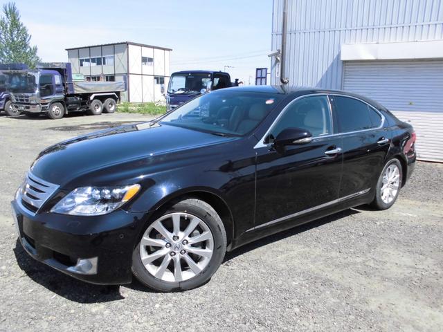 LS600h 4WD(2枚目)