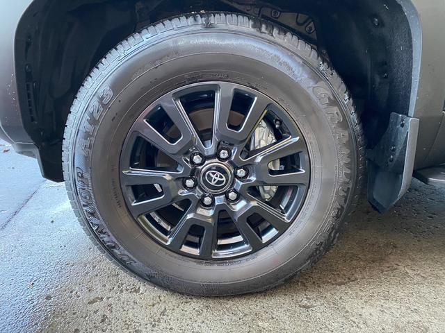 ランドクルーザー２５０ ＶＸ　丸目　シートヒーター　ベンチレーション　デジタルインナーミラー　ワンオーナー（40枚目）