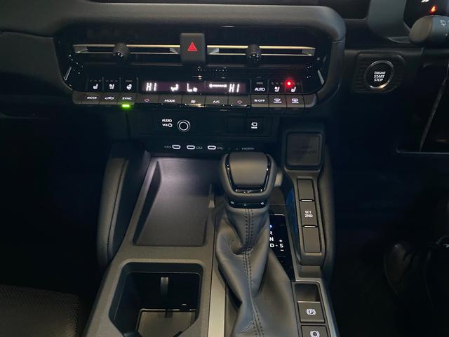 ランドクルーザー２５０ ＶＸ　丸目　シートヒーター　ベンチレーション　デジタルインナーミラー　ワンオーナー（52枚目）