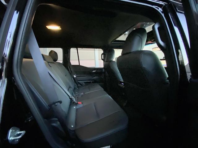 ランドクルーザー２５０ ＶＸ　丸目　シートヒーター　ベンチレーション　デジタルインナーミラー　ワンオーナー（79枚目）