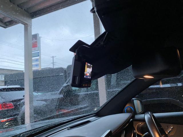 ＧＬＣ ＧＬＣ２２０ｄ　４マチックスポーツ　ＡＭＧ　スポーツ　パッケージ／ＨＵＤ／スポーツサスペンションダイナミック／ＬＥＤヘッドランプ／ＡＭＧスタイリング　フロントスポイラーサイドスカート（7枚目）