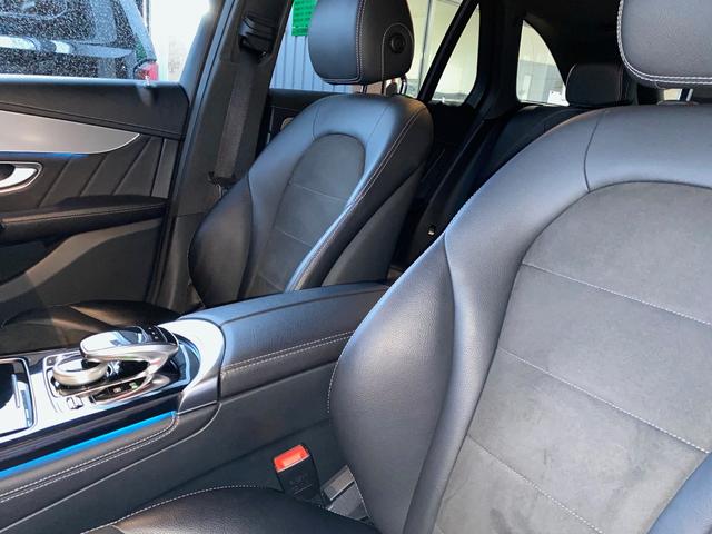 ＧＬＣ ＧＬＣ２２０ｄ　４マチックスポーツ　ＡＭＧ　スポーツ　パッケージ／ＨＵＤ／スポーツサスペンションダイナミック／ＬＥＤヘッドランプ／ＡＭＧスタイリング　フロントスポイラーサイドスカート（8枚目）