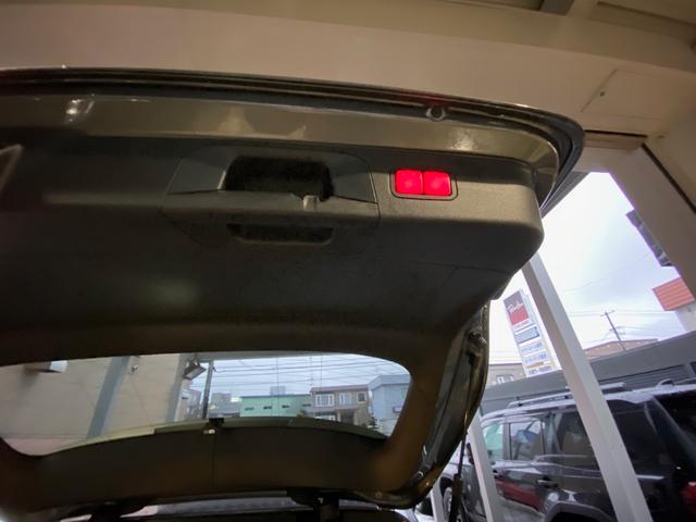 ＧＬＣ ＧＬＣ２２０ｄ　４マチックスポーツ　ＡＭＧ　スポーツ　パッケージ／ＨＵＤ／スポーツサスペンションダイナミック／ＬＥＤヘッドランプ／ＡＭＧスタイリング　フロントスポイラーサイドスカート（36枚目）