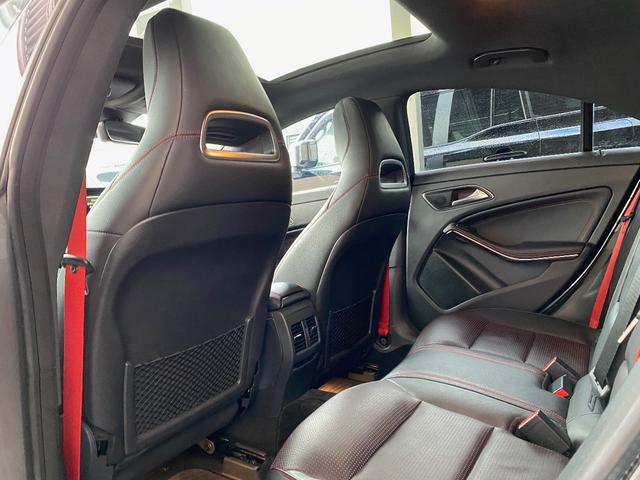 ＣＬＡクラス ＣＬＡ２５０シュポルト　４マチック　ＣＬＡ２５０シュポルト　４マチック（５名）ブラインドスポットアダプティブクルーズコントロールプロ　パノラマサンルーフ　自動ハイビームコントロールスタティックＬＥＤヘッドランプＡＭＧスタイリング　ｐｋｇ（50枚目）