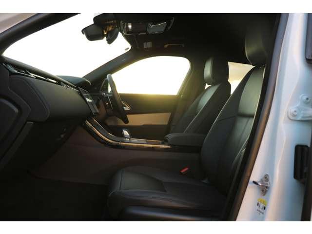 レンジローバーヴェラール S D200 黒革 20AW リアシートリリースレバー ダイナミックモード ACC ETC2.0 無接点充電 USB充電口 シートH&C(3枚目)