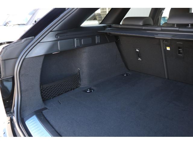 レンジローバーヴェラール ダイナミック SE P400e ブラックエクステリアパック 固定式サンルフ ACC ETC2.0 無接点充電 USB充電口 フロントシートH&C 20インチAW PHEV 黒革(16枚目)