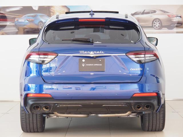 レヴァンテ モデナＳ　認定保証２年付　サンルーフ　カーボンインテリア　シートエアコン　Ｂ＆Ｗサウンド　アルカンタラルーフ　全席ヒーター　黒本革／グレーステッチ　カーボンパドル　イルミネーションドアステップ　マイカペイント（18枚目）