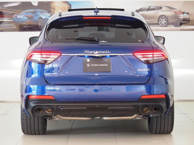 レヴァンテ モデナＳ　認定保証２年付　サンルーフ　カーボンインテリア　シートエアコン　Ｂ＆Ｗサウンド　アルカンタラルーフ　全席ヒーター　黒本革／グレーステッチ　カーボンパドル　イルミネーションドアステップ　マイカペイント（19枚目）