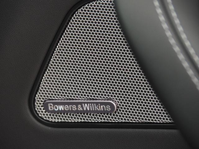 レヴァンテ モデナＳ　認定保証２年付　サンルーフ　カーボンインテリア　シートエアコン　Ｂ＆Ｗサウンド　アルカンタラルーフ　全席ヒーター　黒本革／グレーステッチ　カーボンパドル　イルミネーションドアステップ　マイカペイント（23枚目）