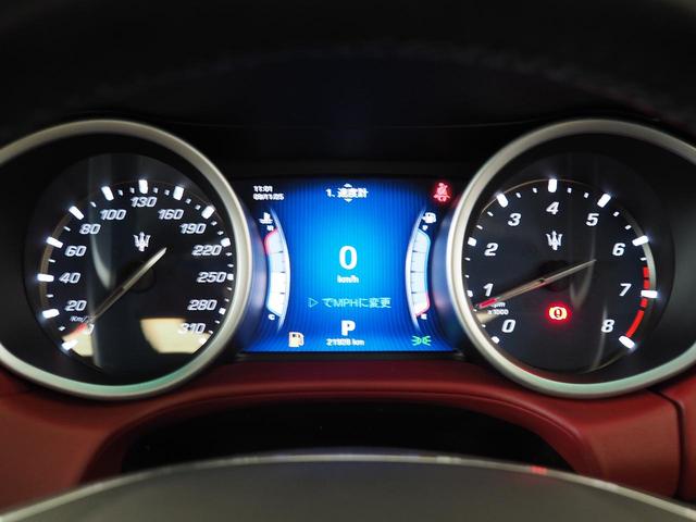 ギブリ S 赤革 全席シートヒーター サンルーフ カーボンファイバーインテリアトリム 20インチウラーノホイール スカイフックサスペンション INOXスポーツペダル レッドブレーキキャリパー シフトパドル(12枚目)