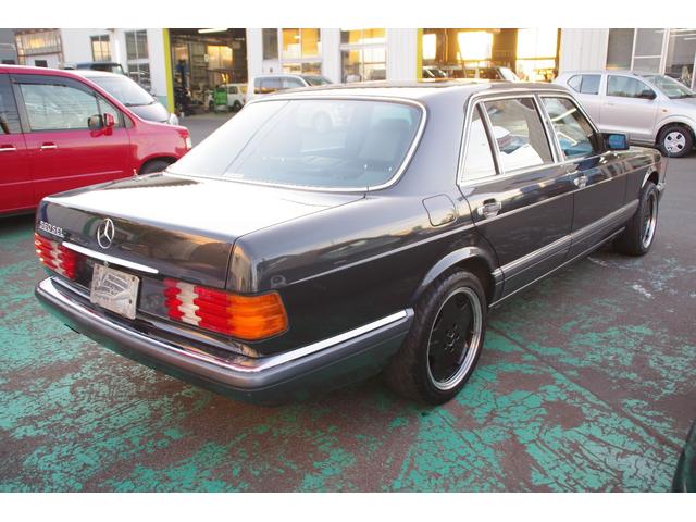 560SEL 左ハンドル サンルーフ 革シート 16アルミ(4枚目)