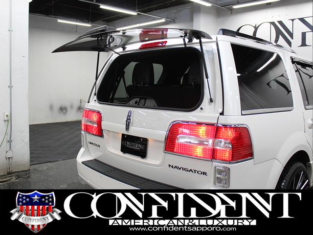 LINCOLN LINCOLN NAVIGATOR