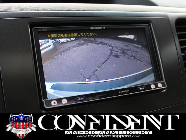 シエナ 　リミテッド　４ＷＤ　社外２２インチＡＷ　車高調　ツインサンルーフ　両側パワースライドドア　格納サードシート　地デジ・ナビ　フロント・サイド・バックカメラ　電動格納ミラー　ＢＳＭ　フリップダウンモニター（56枚目）