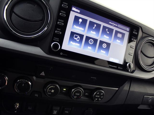 ダブルキャブ TRDスポーツ 新車 自社輸入車両 3.6 V6 4WD セメントグレイ スマートキー Appleカープレイ Bluetooth リアパワースライドガラス ミラーヒーター カーゴランプ ベッドライナー 17インチAW(21枚目)