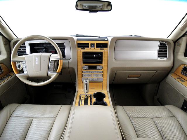 リンカーンナビゲーター リンカーン l アルティメイトpkg ロングボディ 4wd キーレス etc 26インチaw オートステップ サンルーフ 電格ミラー 地デジ ナビ バックカメラ 走行証明書付きの中古車詳細 中古車検索ならkurutown クルタウン リンカーンナビゲーター リンカーン l アルティメイトpkg ロングボディ 4wd キーレス etc 26インチaw オートステップ サンルーフ 電格ミラー 地デジ ナビ バックカメラ 走行証明書付きの中古車詳細 中古車検索ならkurutown クルタウン