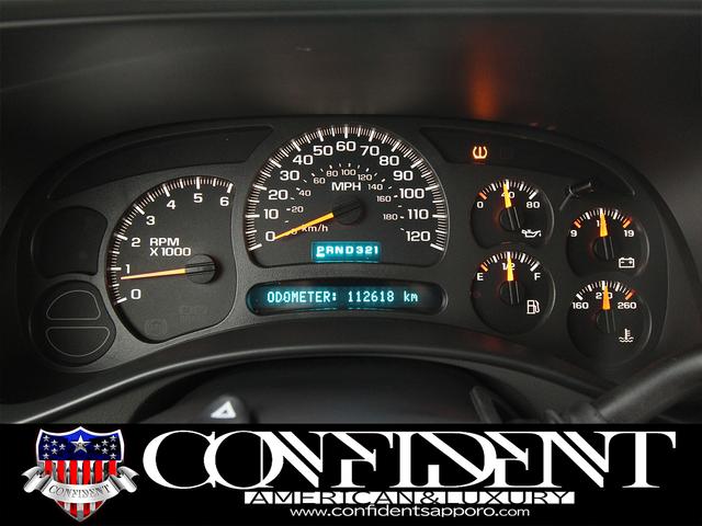 シボレーサバーバン 　Ｚ７１　４ＷＤ　７人乗り　レザーシート　セカンドキャプテンシート　オートチェック付き　　ミッキートンプソン１６インチＡＷ　グッドリッチオールテレーン　地デジナビ・バックカメラ　サンルーフ（41枚目）