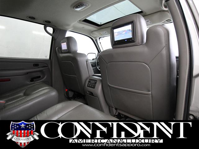 シボレーサバーバン 　Ｚ７１　４ＷＤ　７人乗り　レザーシート　セカンドキャプテンシート　オートチェック付き　　ミッキートンプソン１６インチＡＷ　グッドリッチオールテレーン　地デジナビ・バックカメラ　サンルーフ（49枚目）