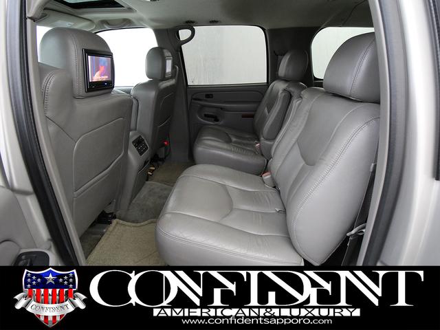 シボレーサバーバン 　Ｚ７１　４ＷＤ　７人乗り　レザーシート　セカンドキャプテンシート　オートチェック付き　　ミッキートンプソン１６インチＡＷ　グッドリッチオールテレーン　地デジナビ・バックカメラ　サンルーフ（57枚目）