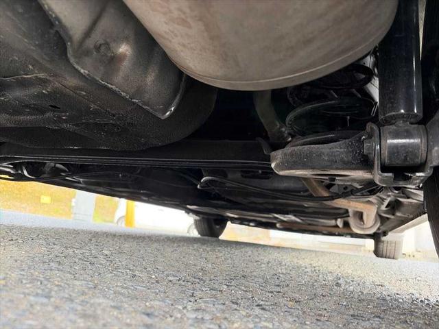 フィット １３Ｇ・Ｆパッケージ　シティブレーキアシスト　ナビ　ＴＶ　バックカメラ　ＥＴＣ（5枚目）