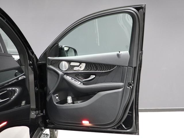 GLC43 4マチッククーペ レザーEXC サンルーフ AMGエクゾースト AMG強化ブレーキ Burmester エアバランス フットトランクオープナー 全席シートヒーター(16枚目)