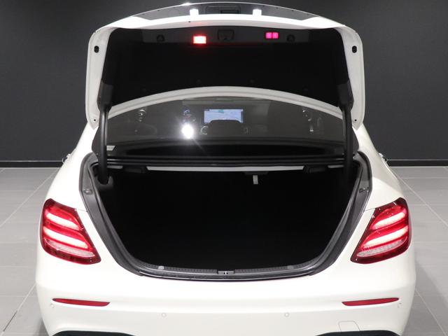 Ｅ５３　４マチック＋　エクスクルーシブＰＫＧ　ＡＭＧエグゾースト　ＡＭＧ　ＲＩＤＥ＋ＡＩＲ　パノラミックスライディングルーフ　ＡＭＧ２０インチＡＷ　ダイナミックシート　リラクゼーション　Ｂｕｒｍｅｓｔｅｒ　ベンチレーター(19枚目)