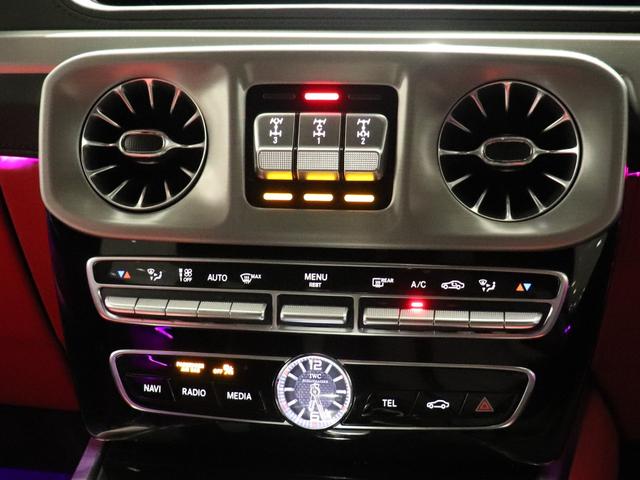Ｇクラス Ｇ６３　ＡＭＧレザーエクスクルーシブパッケージ　内装クラシックレッド　ＡＭＧパフォーマンスエグゾースト　ＡＭＧ　ＲＩＤＥサス　ＡＭＧレッドブレーキキャリパー　ダイナミックシート　リラクゼーション　Ｂｕｒｍｅｓｔｅｒ　ベンチレーター（22枚目）