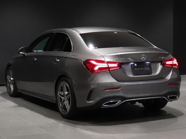 MERCEDES BENZ A-CLASS SEDAN A250 4MATIC SEDAN AMG LEATHER EXCLUSIVE PACKAGE