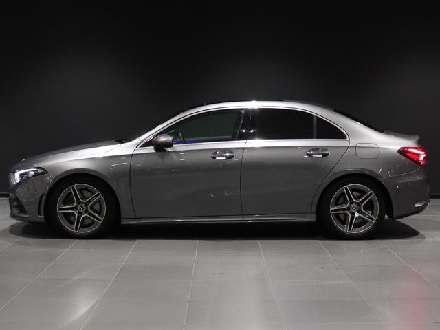 MERCEDES BENZ A-CLASS SEDAN A250 4MATIC SEDAN AMG LEATHER EXCLUSIVE PACKAGE
