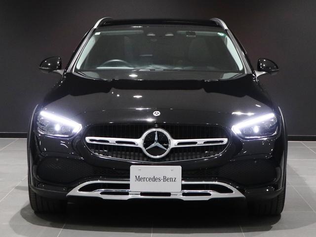 Cクラスオールテレイン C220d 4マチック オールテレイン レザーエクスクルーシブPKG サンルーフ 本革シート MBUX ARナビ ヘッドアップディスプレイ DIGITALライト 空気圧モニタリングシステム アンビエントライト 全方位カメラ(8枚目)