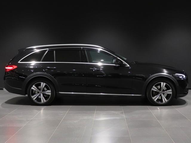 Cクラスオールテレイン C220d 4マチック オールテレイン レザーエクスクルーシブPKG サンルーフ 本革シート MBUX ARナビ ヘッドアップディスプレイ DIGITALライト 空気圧モニタリングシステム アンビエントライト 全方位カメラ(11枚目)