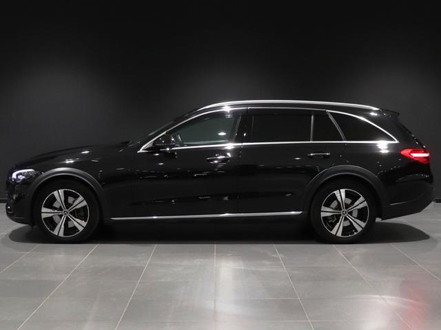 Cクラスオールテレイン C220d 4マチック オールテレイン レザーエクスクルーシブPKG サンルーフ 本革シート MBUX ARナビ ヘッドアップディスプレイ DIGITALライト 空気圧モニタリングシステム アンビエントライト 全方位カメラ(17枚目)