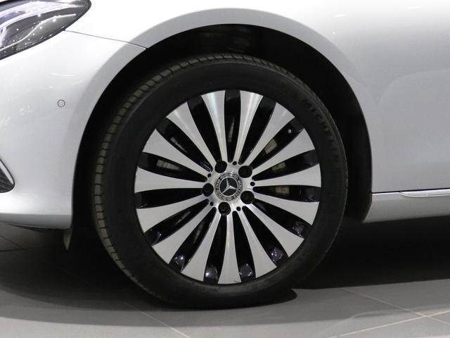 Ｅクラス Ｅ４００　４マチック　エクスクルーシブ　認定保証２年　１２．３インチコックピッドＤ　アップルカープレイ　ヘッドアップディスプレイ　アンビエントライト　マルチビームＬＥＤ　ＡＩＲ　ＢＯＤＹサス　本革シート（ナッパレザー）（6枚目）