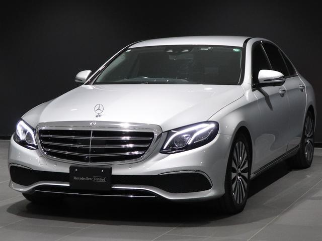 Ｅクラス Ｅ４００　４マチック　エクスクルーシブ　認定保証２年　１２．３インチコックピッドＤ　アップルカープレイ　ヘッドアップディスプレイ　アンビエントライト　マルチビームＬＥＤ　ＡＩＲ　ＢＯＤＹサス　本革シート（ナッパレザー）（9枚目）