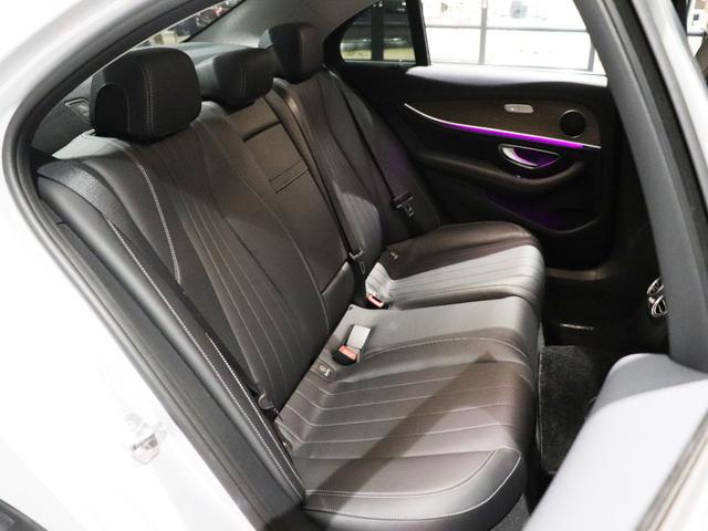 Ｅクラス Ｅ４００　４マチック　エクスクルーシブ　認定保証２年　１２．３インチコックピッドＤ　アップルカープレイ　ヘッドアップディスプレイ　アンビエントライト　マルチビームＬＥＤ　ＡＩＲ　ＢＯＤＹサス　本革シート（ナッパレザー）（39枚目）