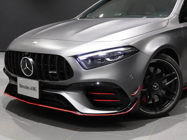 Ａクラス Ａ４５　Ｓ４マチック＋ストリートスタイルエディション　全国限定１００台　ワンオーナー　特別カラーマウンテングレーマグノ　オレンジアクセント　ＡＭＧエアロダイナミクスＰＫＧ　ＡＭＧナイトＰＫＧ　専用フロアマット　ＡＭＧパフォーマンスステアリング（4枚目）