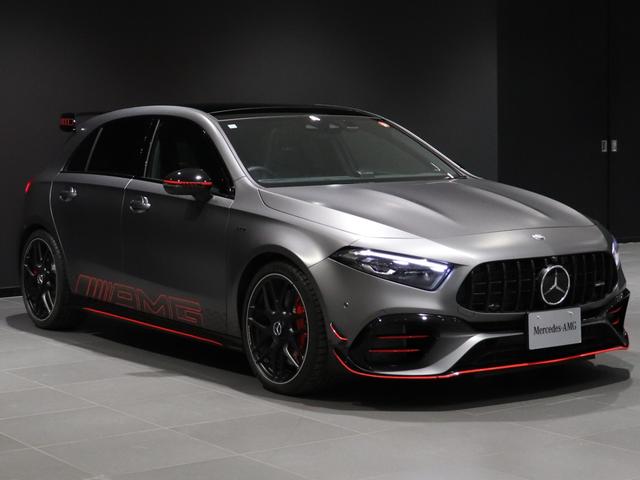 Ａクラス Ａ４５　Ｓ４マチック＋ストリートスタイルエディション　全国限定１００台　ワンオーナー　特別カラーマウンテングレーマグノ　オレンジアクセント　ＡＭＧエアロダイナミクスＰＫＧ　ＡＭＧナイトＰＫＧ　専用フロアマット　ＡＭＧパフォーマンスステアリング（16枚目）