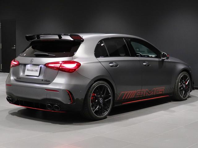 Ａクラス Ａ４５　Ｓ４マチック＋ストリートスタイルエディション　全国限定１００台　ワンオーナー　特別カラーマウンテングレーマグノ　オレンジアクセント　ＡＭＧエアロダイナミクスＰＫＧ　ＡＭＧナイトＰＫＧ　専用フロアマット　ＡＭＧパフォーマンスステアリング（18枚目）