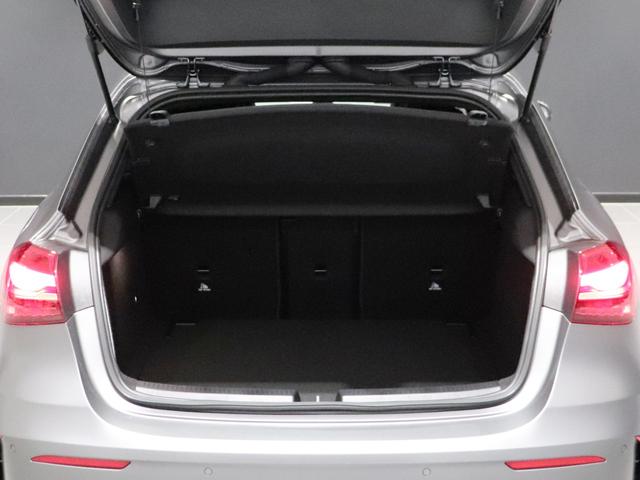 Ａクラス Ａ４５　Ｓ４マチック＋ストリートスタイルエディション　全国限定１００台　ワンオーナー　特別カラーマウンテングレーマグノ　オレンジアクセント　ＡＭＧエアロダイナミクスＰＫＧ　ＡＭＧナイトＰＫＧ　専用フロアマット　ＡＭＧパフォーマンスステアリング（26枚目）